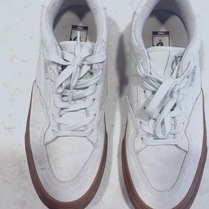 MENS - Vans Authentic Gumsole Size 10